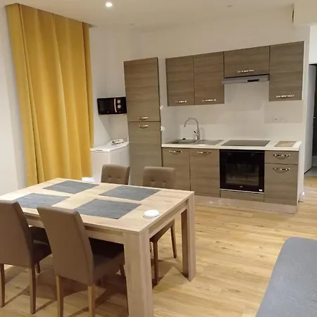 Apartman Appartement Avec Vue Sur La Foret